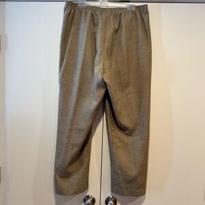 5/25 Women’s Size 14 Alfred Dunner Straight Leg Pants in Tweed Brown
